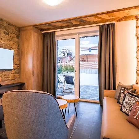 24 By Avenida - Mountain Hotel Kaprun Exterior photo
