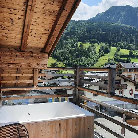 24 By Avenida - Mountain Hotel Kaprun Exterior photo