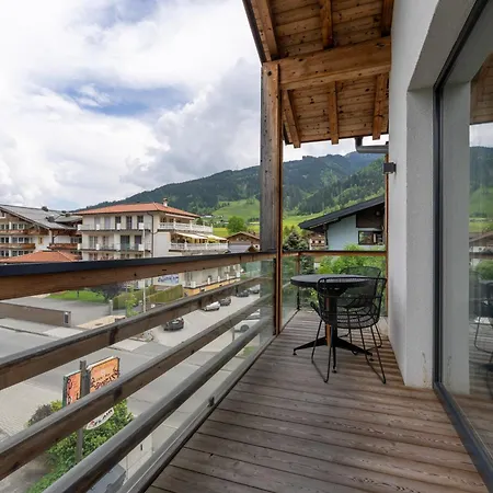 24 By Avenida - Mountain Hotel Kaprun Exterior photo