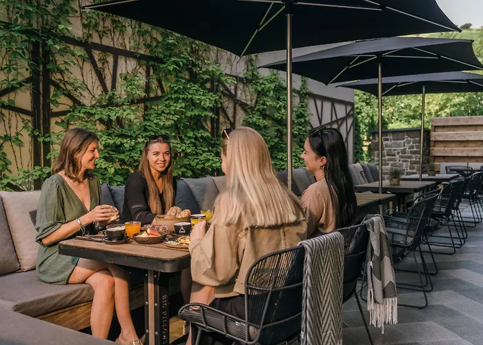 24 By Avenida - Mountain Hotel