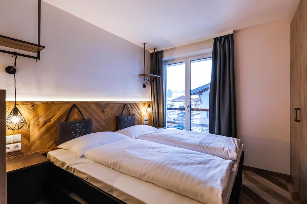 24 By Avenida - Mountain Apartment