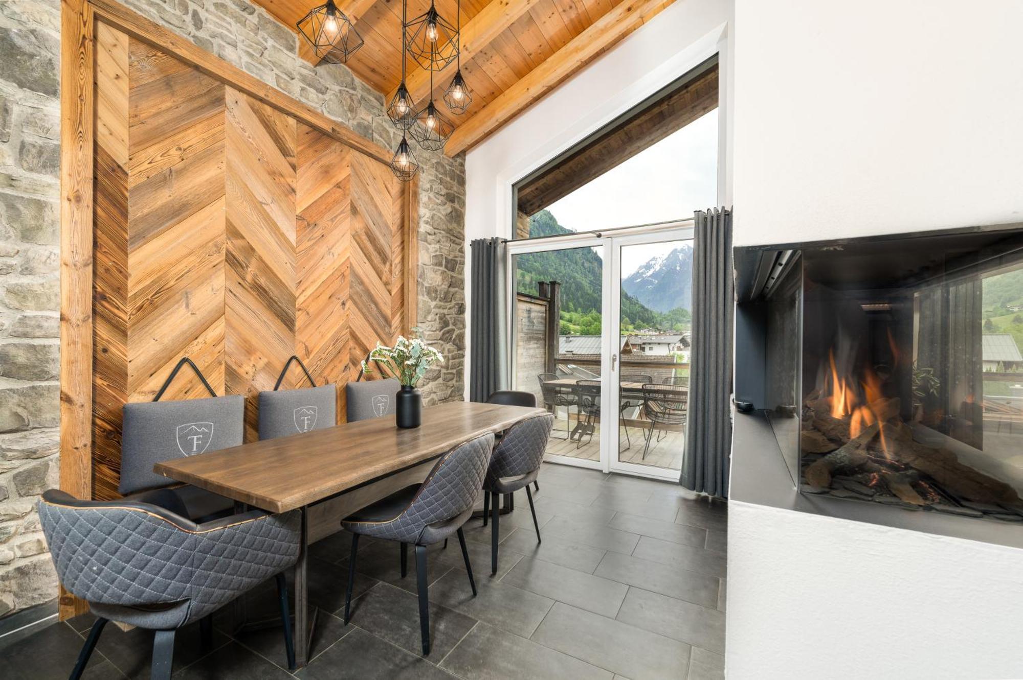 24 By Avenida - Mountain Apartment