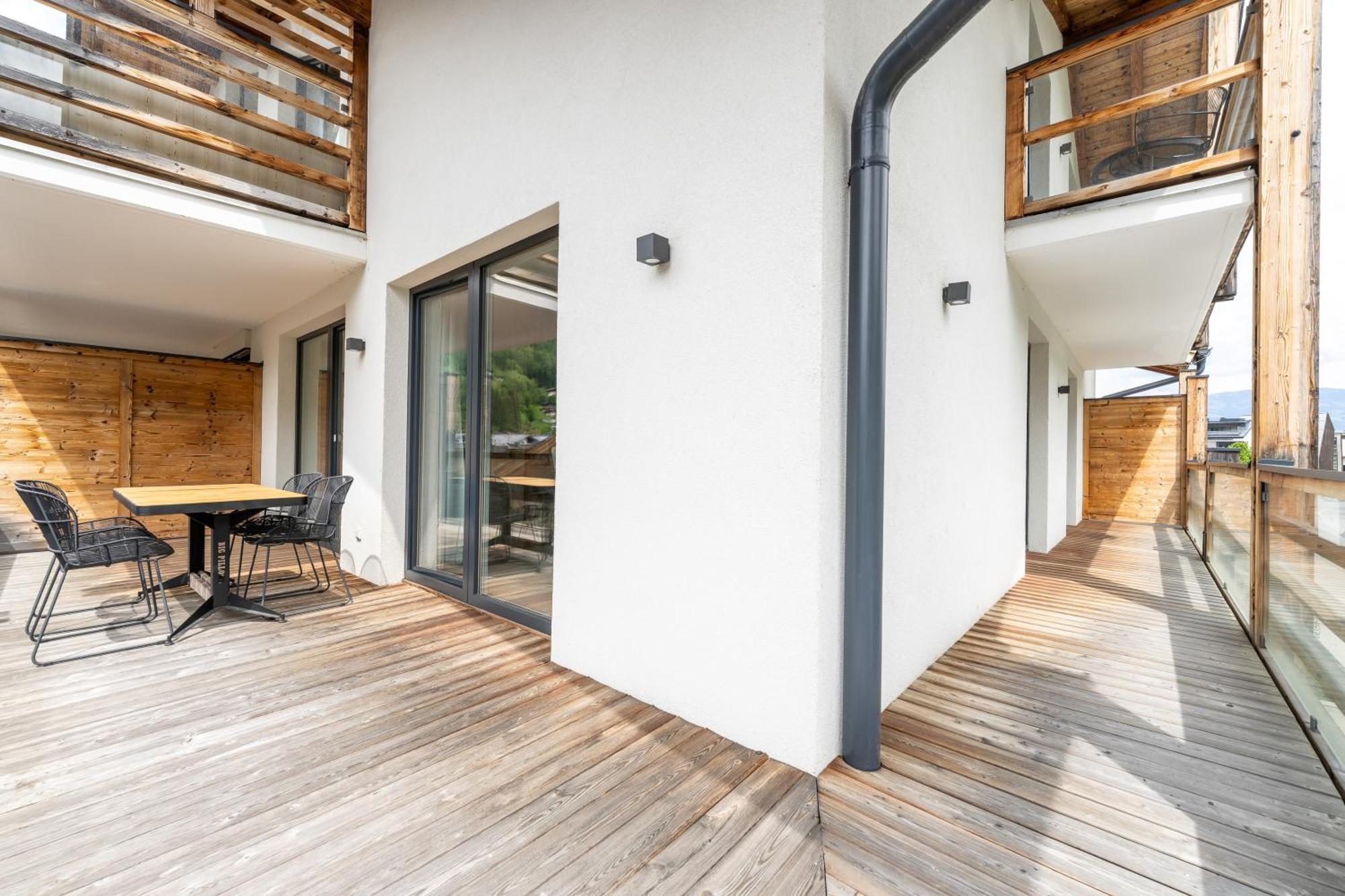 24 By Avenida - Mountain Apartment
